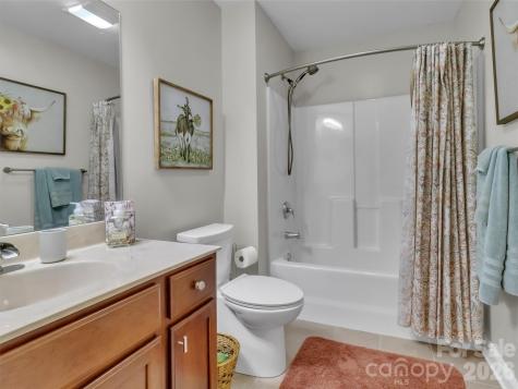 49 Kenai Trail Waynesville NC 28786