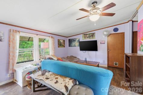 131 Vinewood Circle Asheville NC 28806