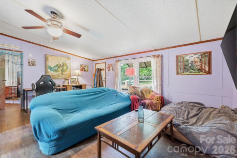 131 Vinewood Circle Asheville NC 28806