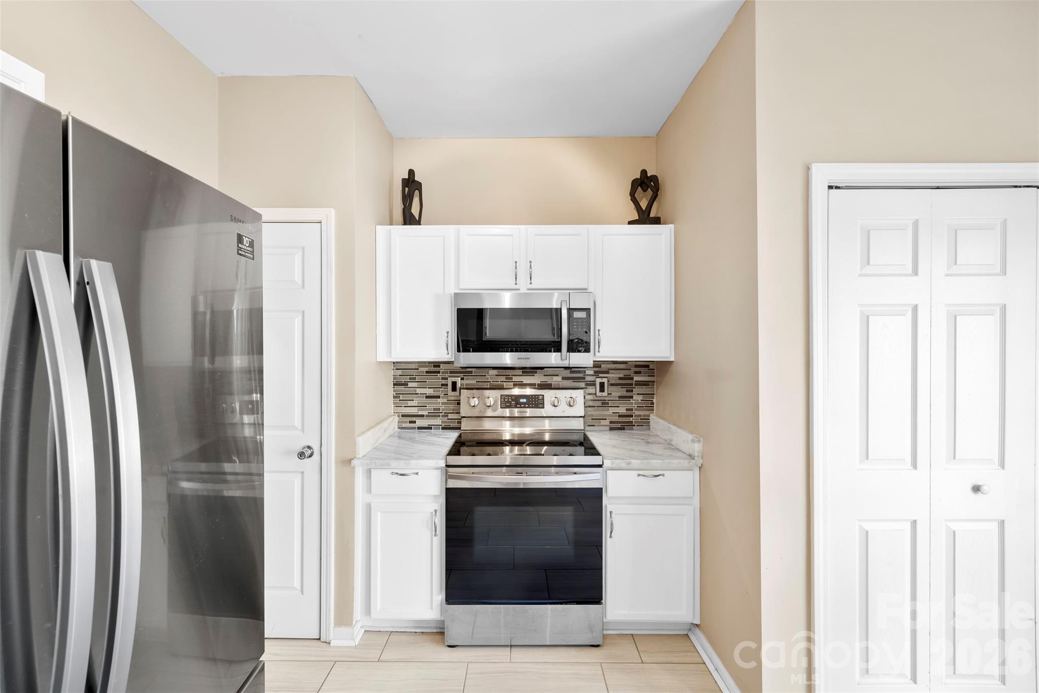624 Cliffs Inn Circle Charlotte NC 28214