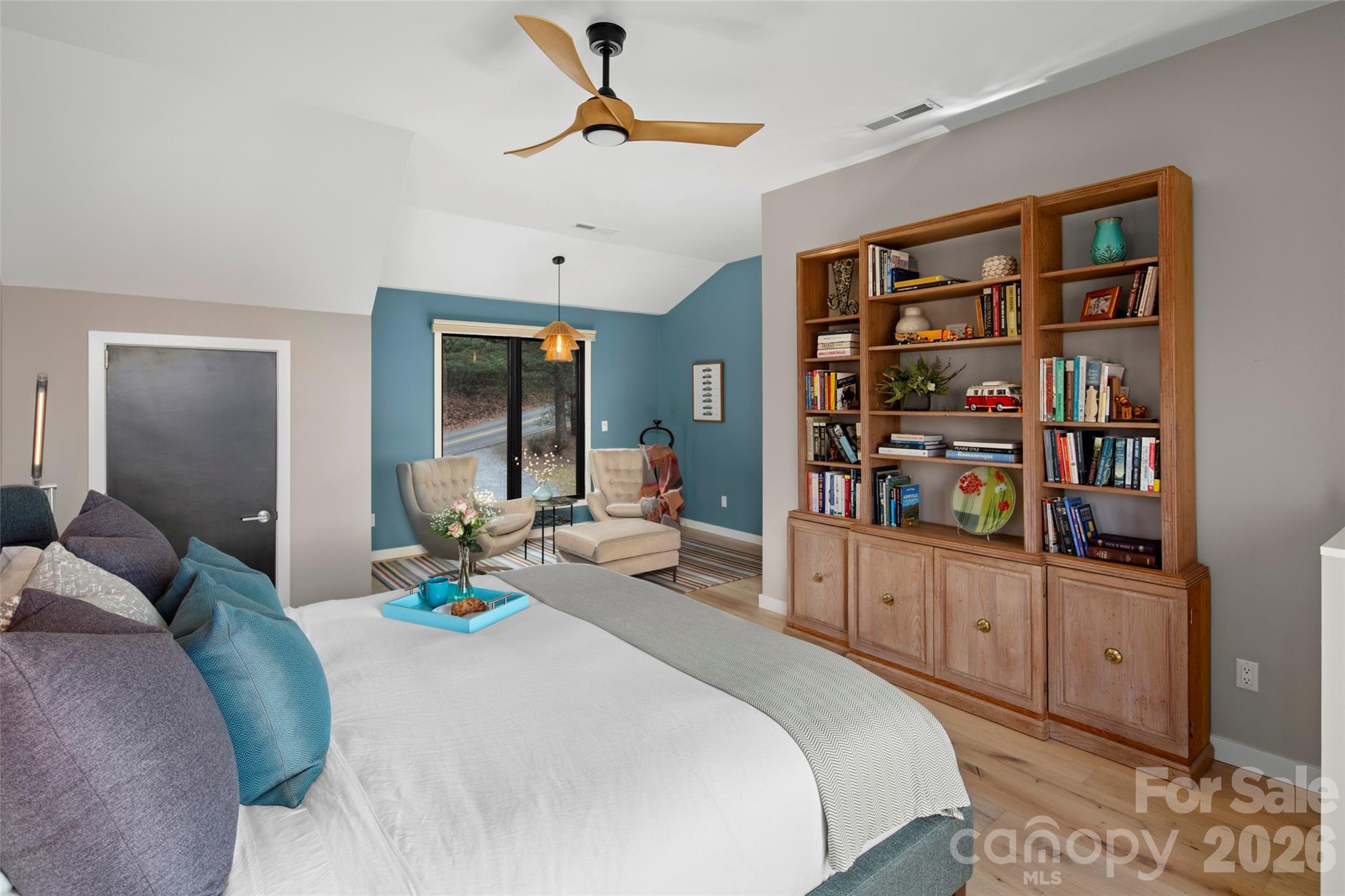 1202 Davis Mountain Road Hendersonville NC 28739