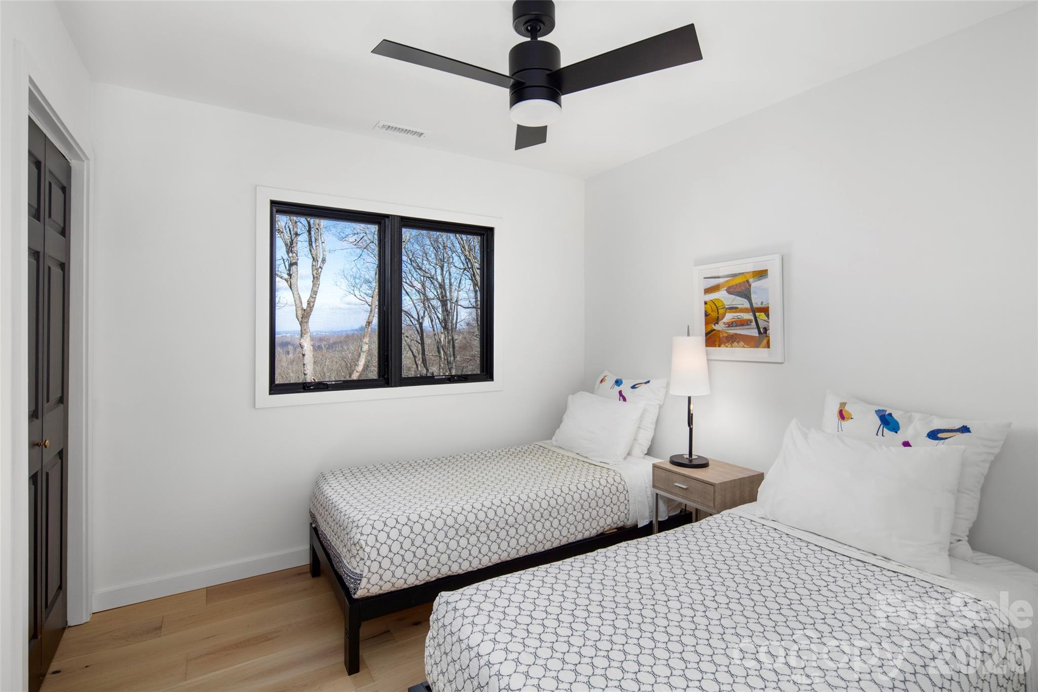 1202 Davis Mountain Road Hendersonville NC 28739