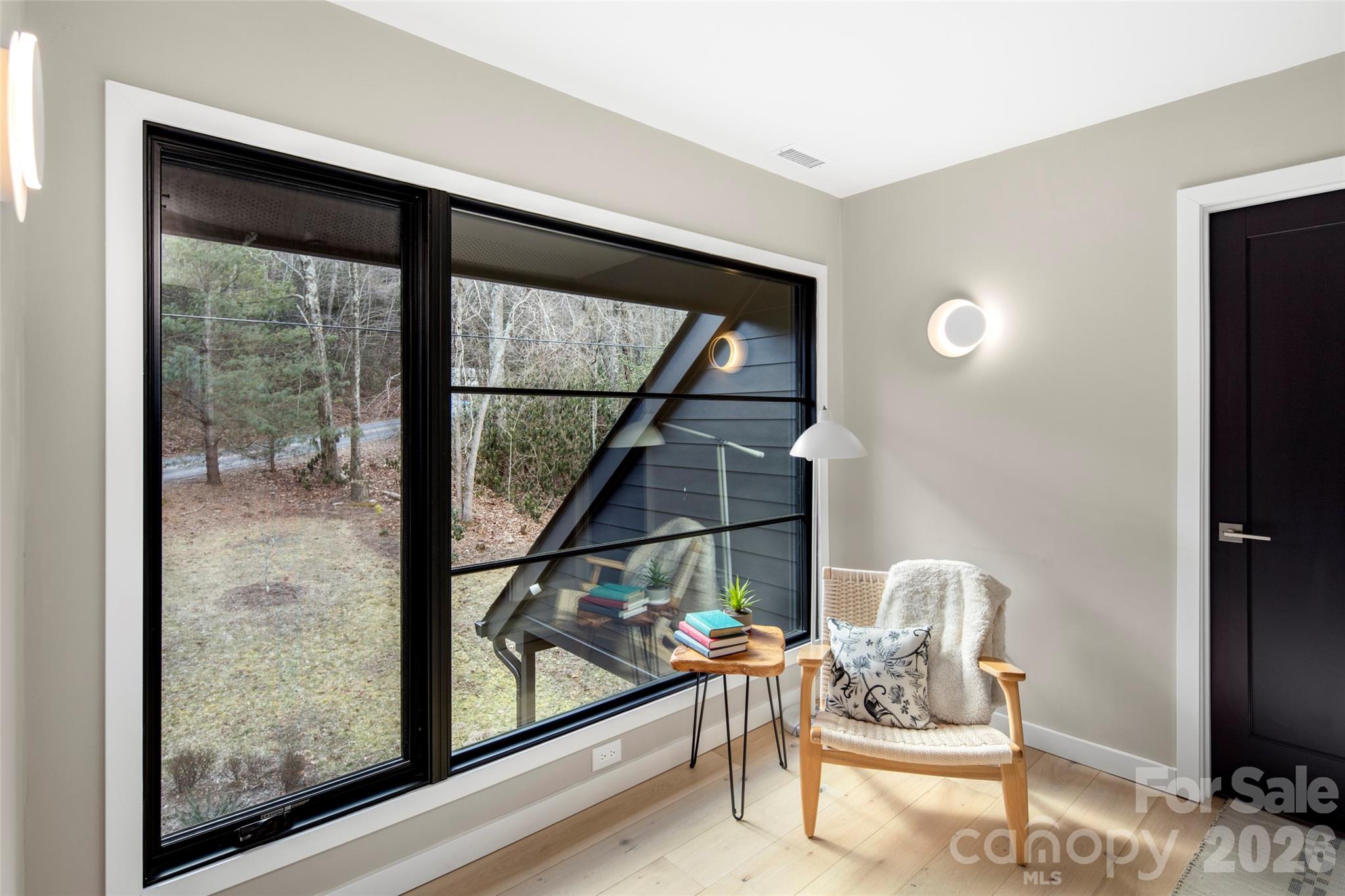 1202 Davis Mountain Road Hendersonville NC 28739
