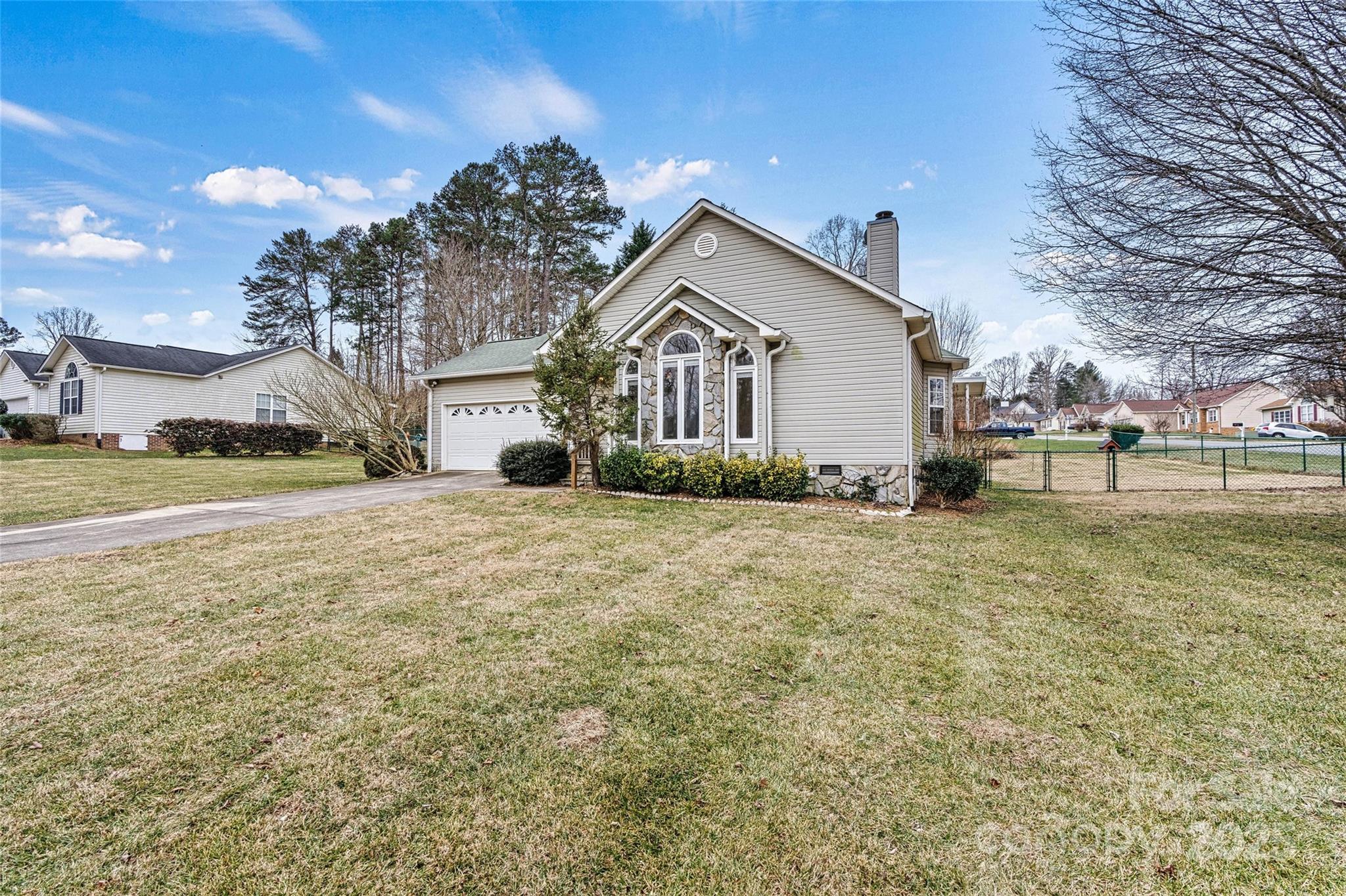 2363 24th Street Lane NE Hickory NC 28601