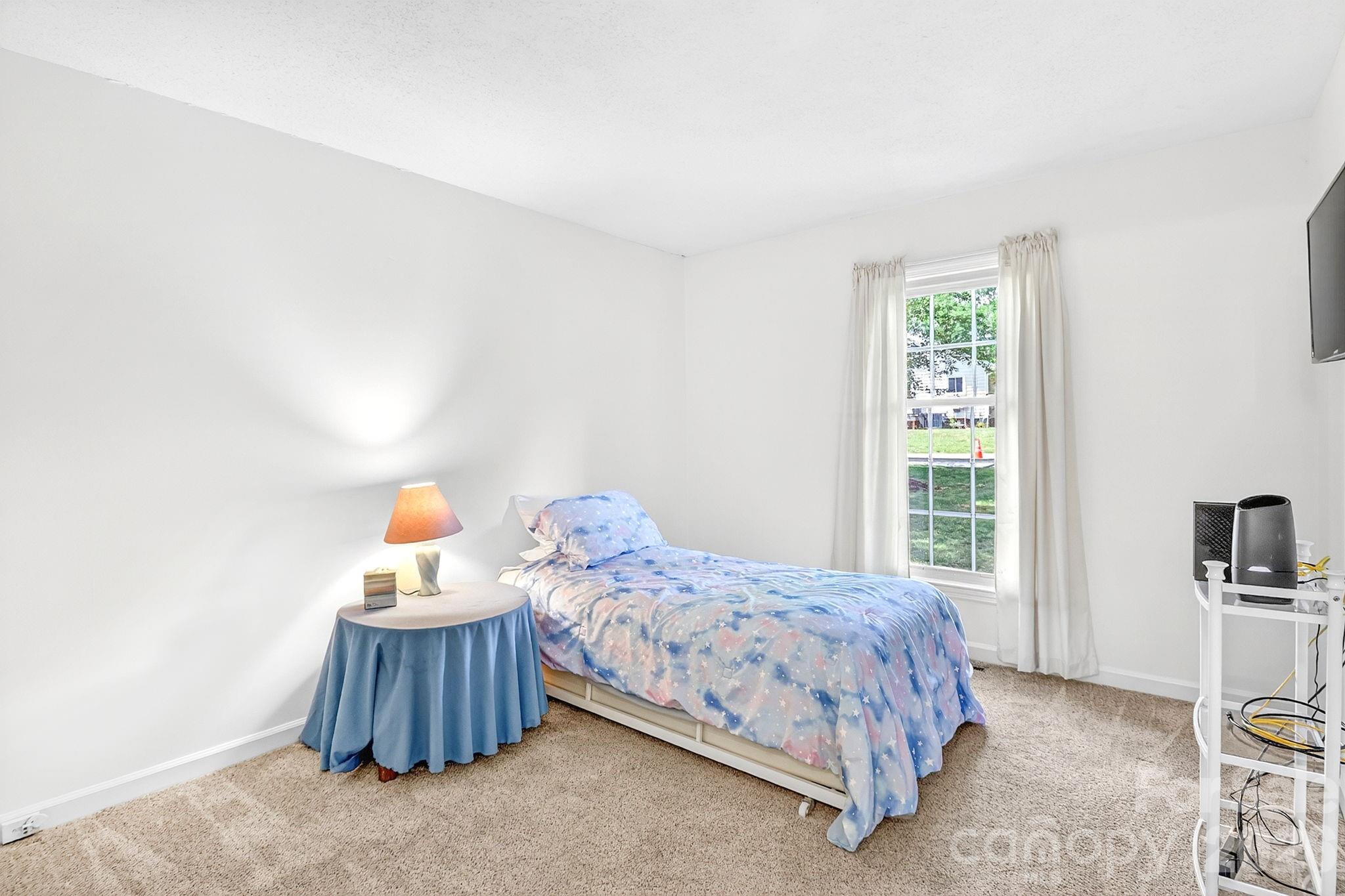 6111 Patrick Place Charlotte NC 28210