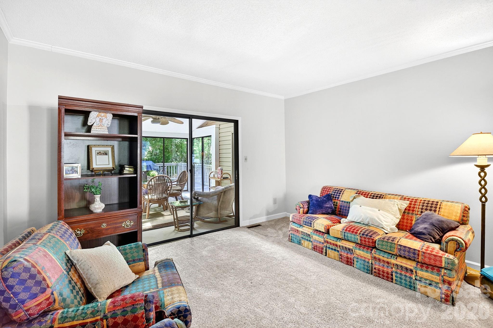 6111 Patrick Place Charlotte NC 28210