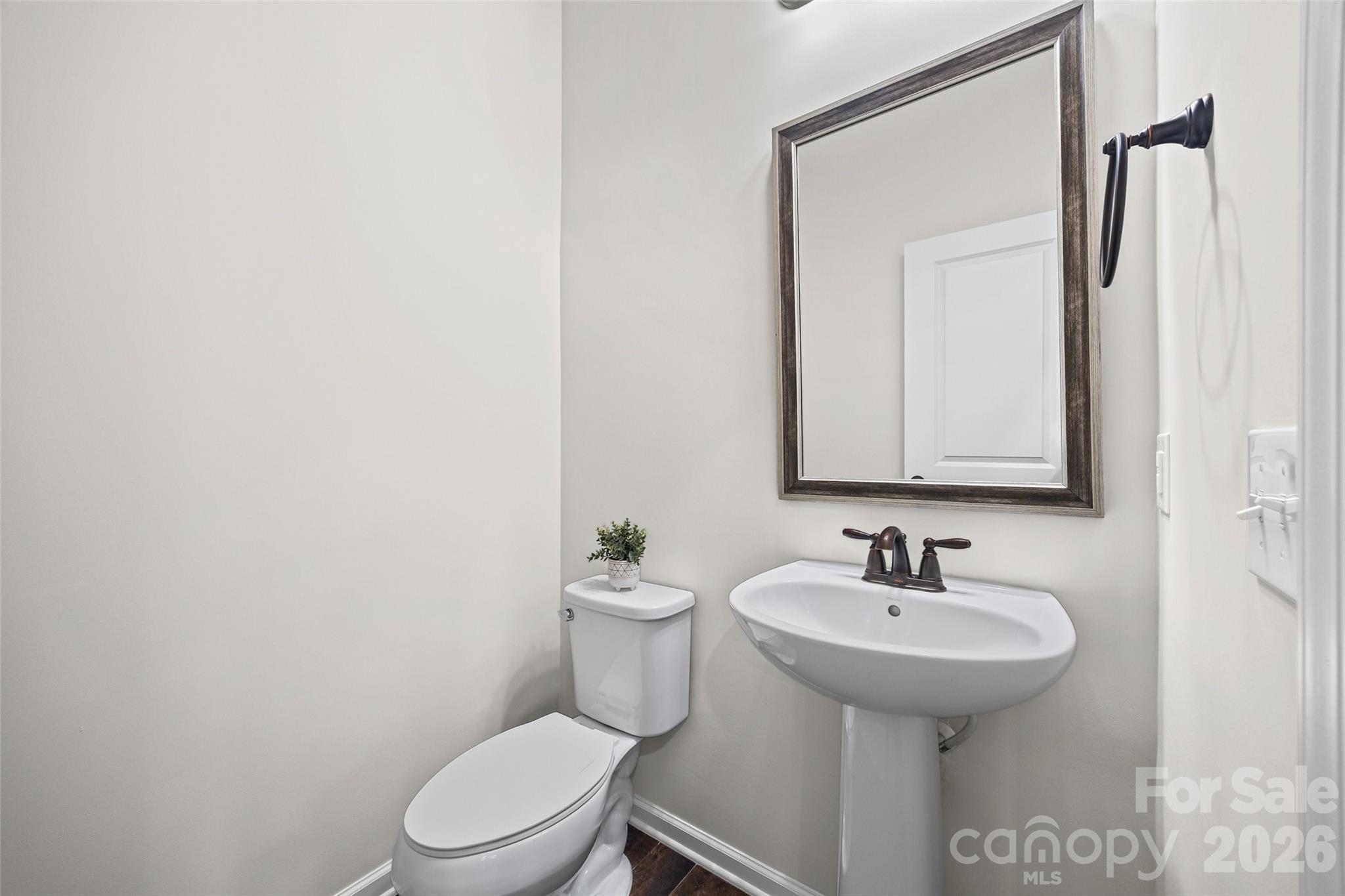 9236 Ainslie Downs Street Charlotte NC 28273