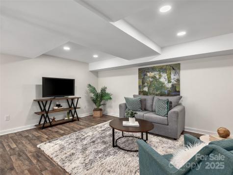 8 Bevlyn Drive Asheville NC 28803