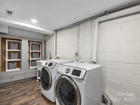 8 Bevlyn Drive Asheville NC 28803