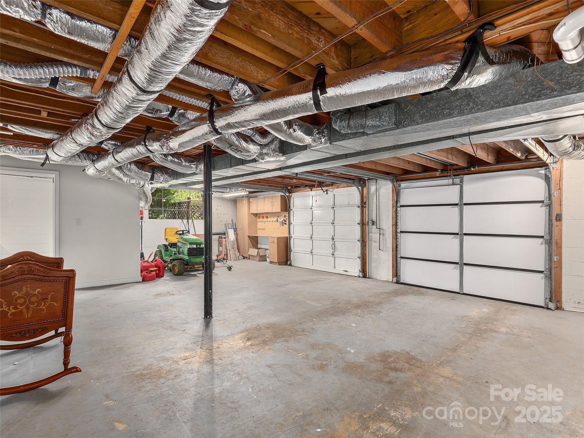 8 Bevlyn Drive Asheville NC 28803