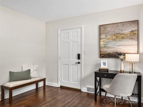 8 Bevlyn Drive Asheville NC 28803