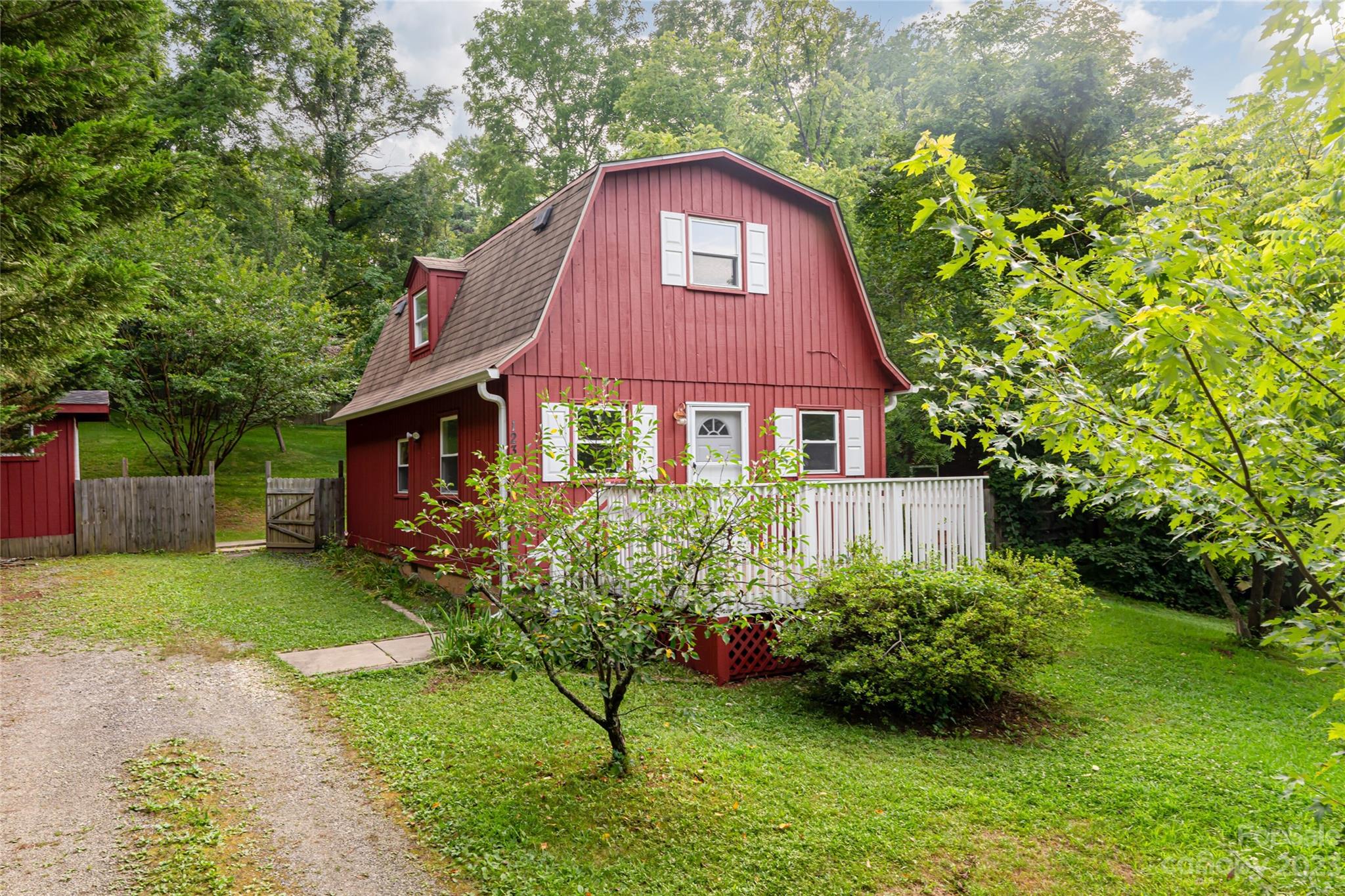 123 Glendale Avenue Asheville NC 28803