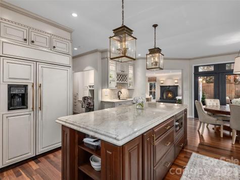 335 Red Fox Circle Asheville NC 28803