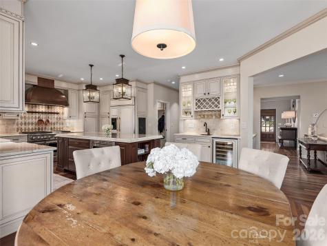 335 Red Fox Circle Asheville NC 28803