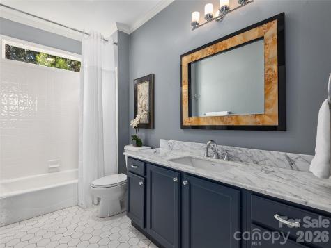 335 Red Fox Circle Asheville NC 28803