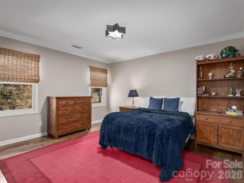 335 Red Fox Circle Asheville NC 28803