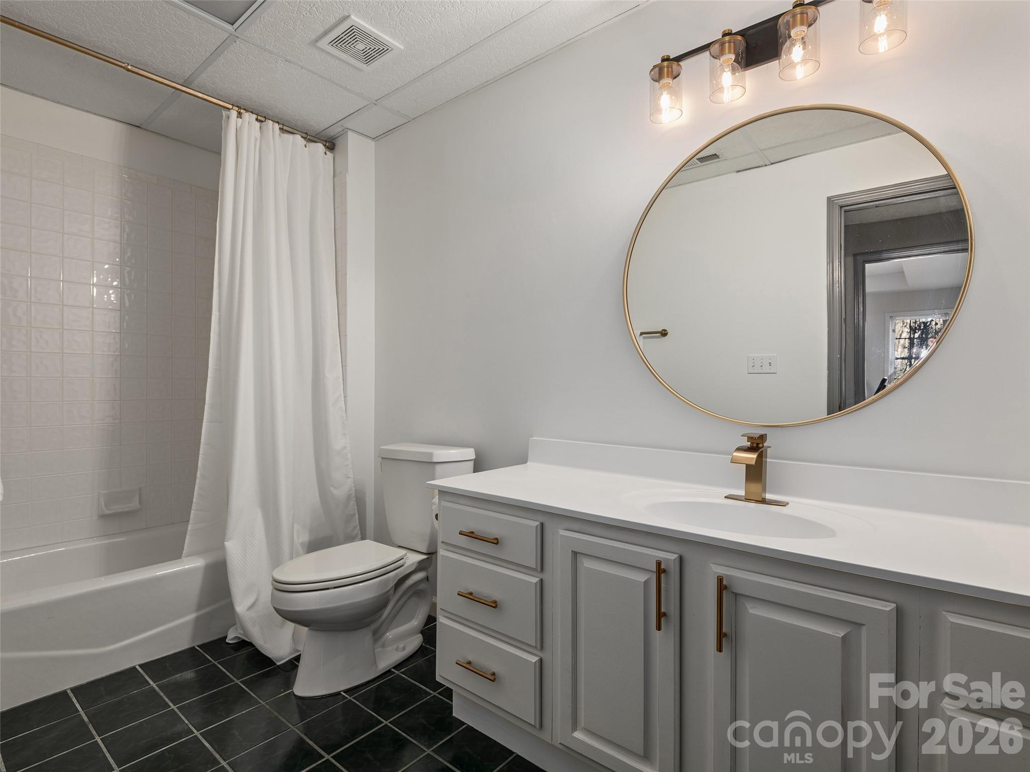 335 Red Fox Circle Asheville NC 28803