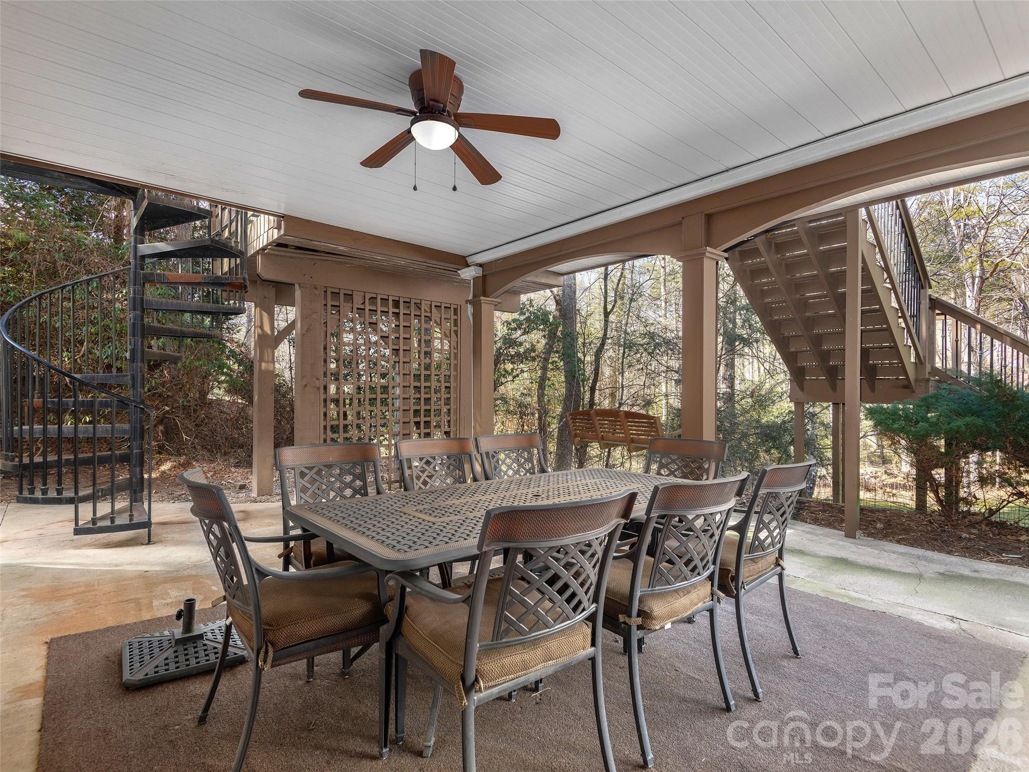 335 Red Fox Circle Asheville NC 28803