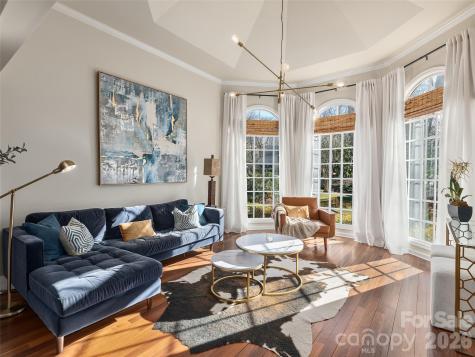 335 Red Fox Circle Asheville NC 28803