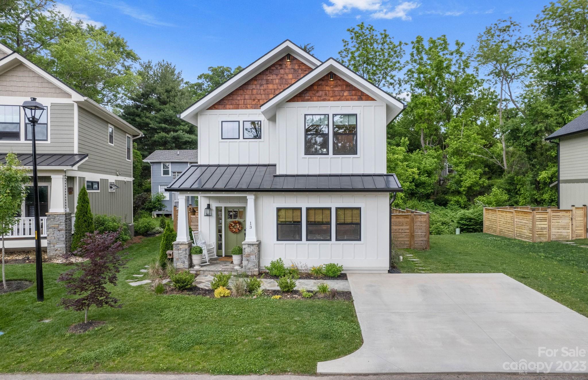 13 Acona Lane Asheville NC 28803