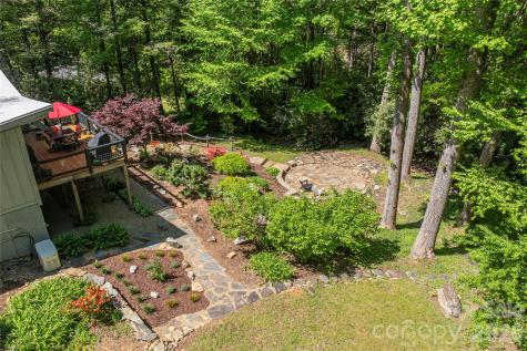 5 Crooked Tree Lane Black Mountain NC 28711