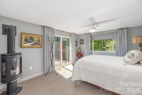 5 Crooked Tree Lane Black Mountain NC 28711