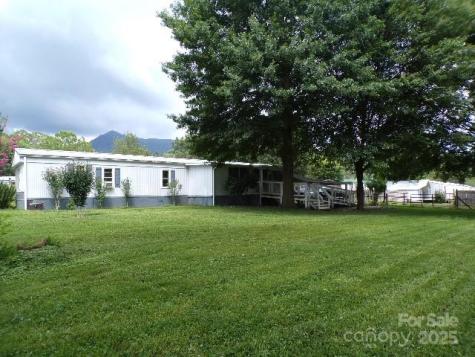 71 Flat Creek Road Waynesville NC 28785