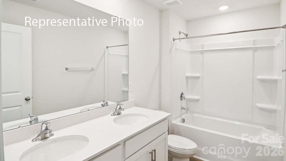600 17th Avenue Drive NE Hickory NC 28601