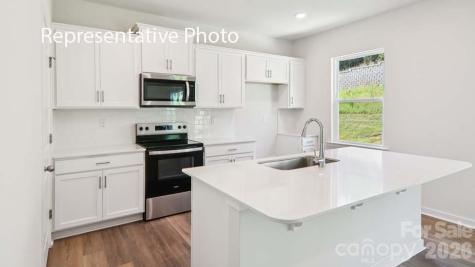600 17th Avenue Drive NE Hickory NC 28601