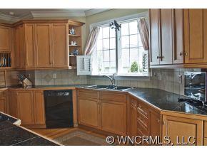 14 Devonshire Drive Weaverville NC 28787