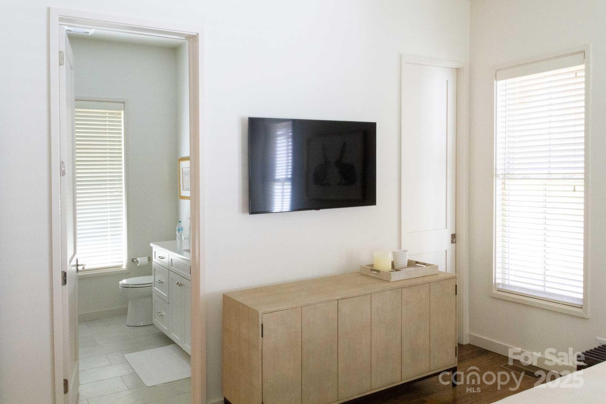 12 Fay Jones Lane Black Mountain NC 28711