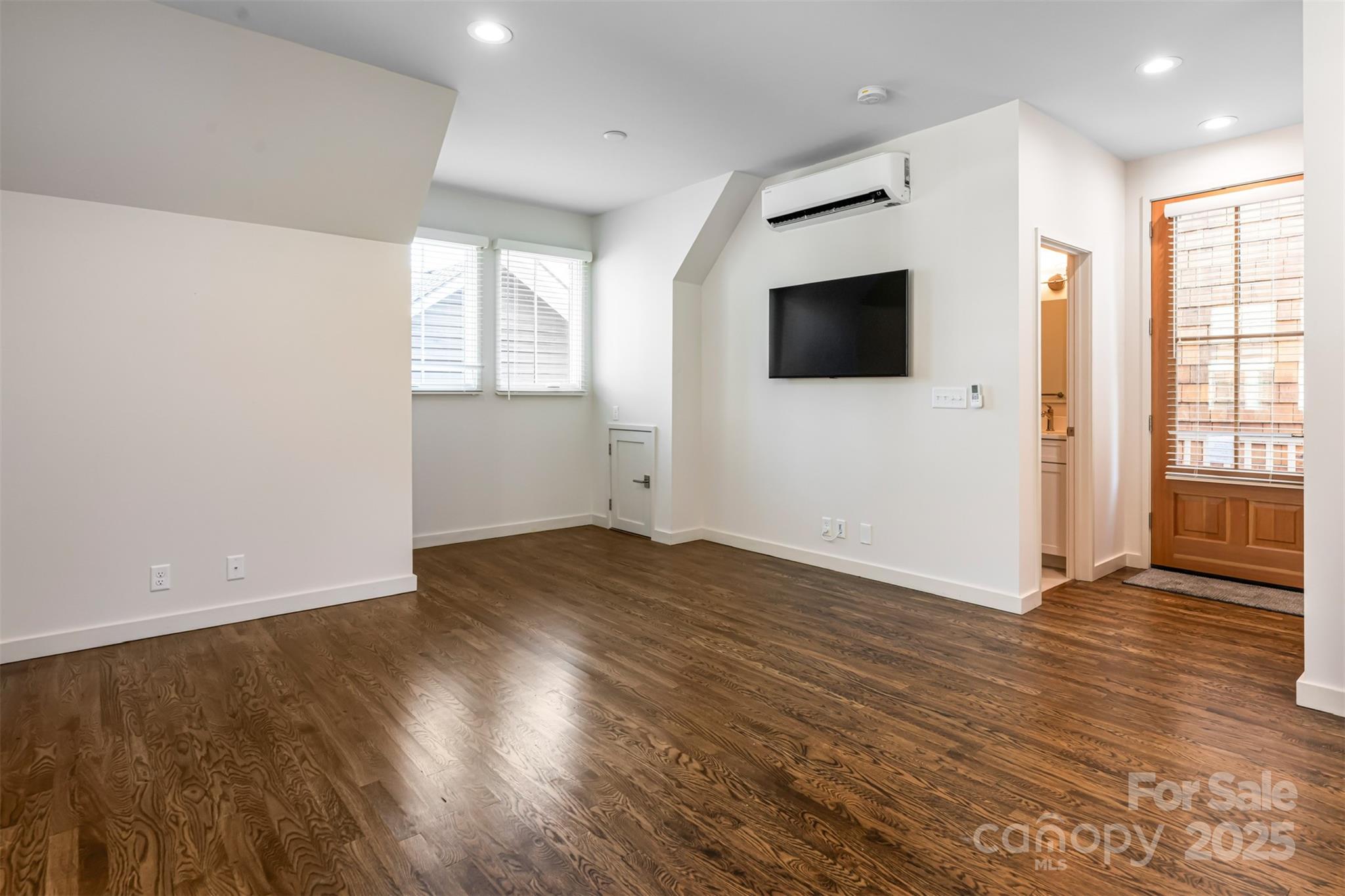 12 Fay Jones Lane Black Mountain NC 28711