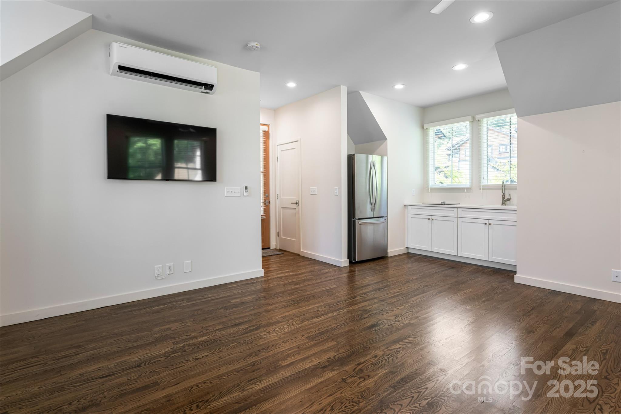 12 Fay Jones Lane Black Mountain NC 28711