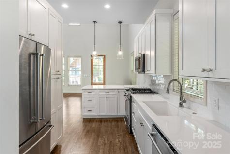 12 Fay Jones Lane Black Mountain NC 28711