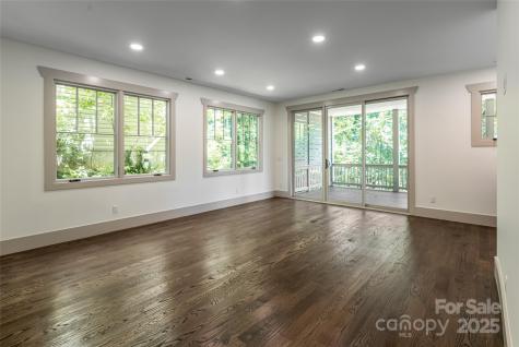 110 Unadilla Avenue Asheville NC 28803