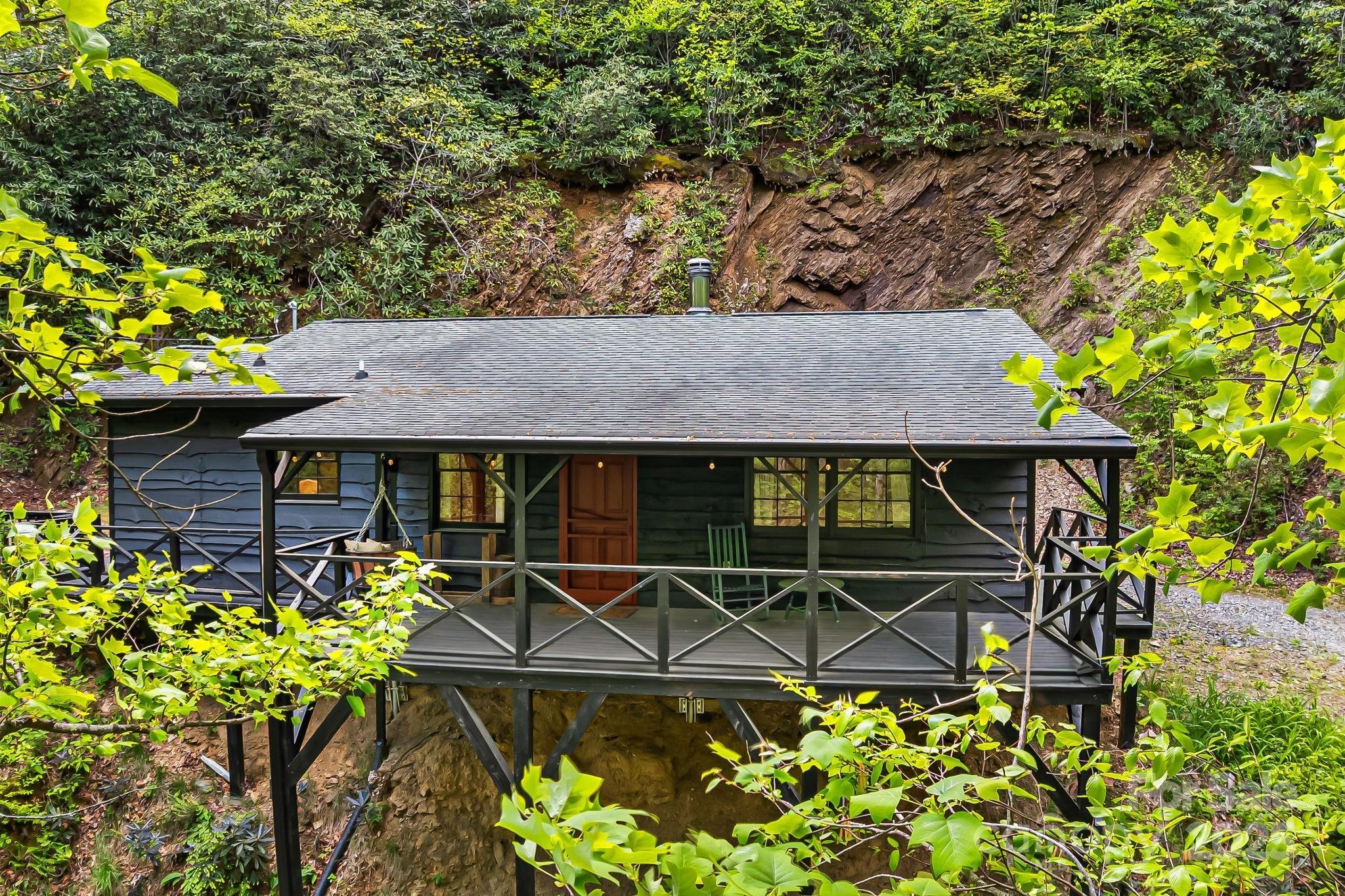 83 Snowy Cove Lane Black Mountain NC 28711