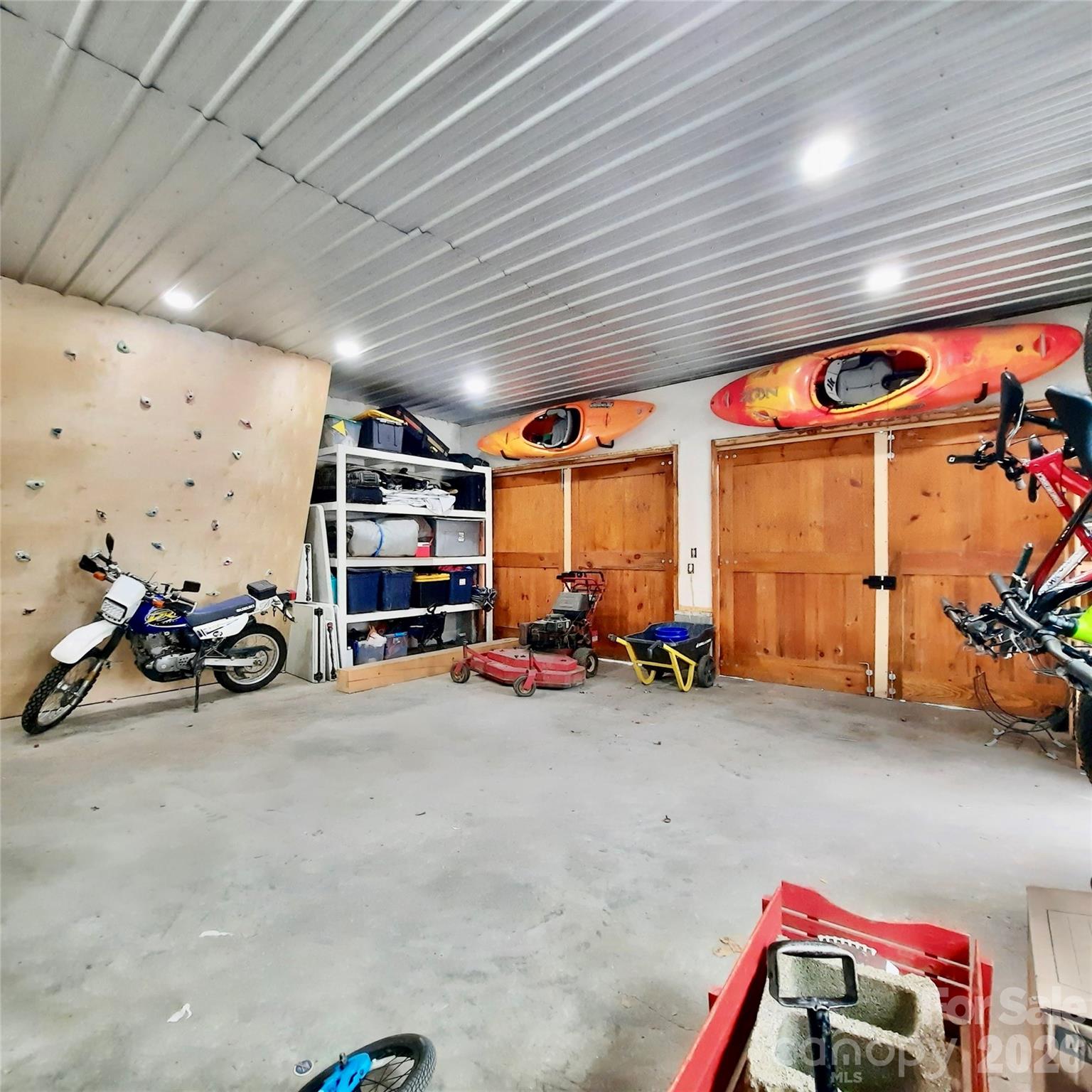 119 Grant Lane Saluda NC 28773