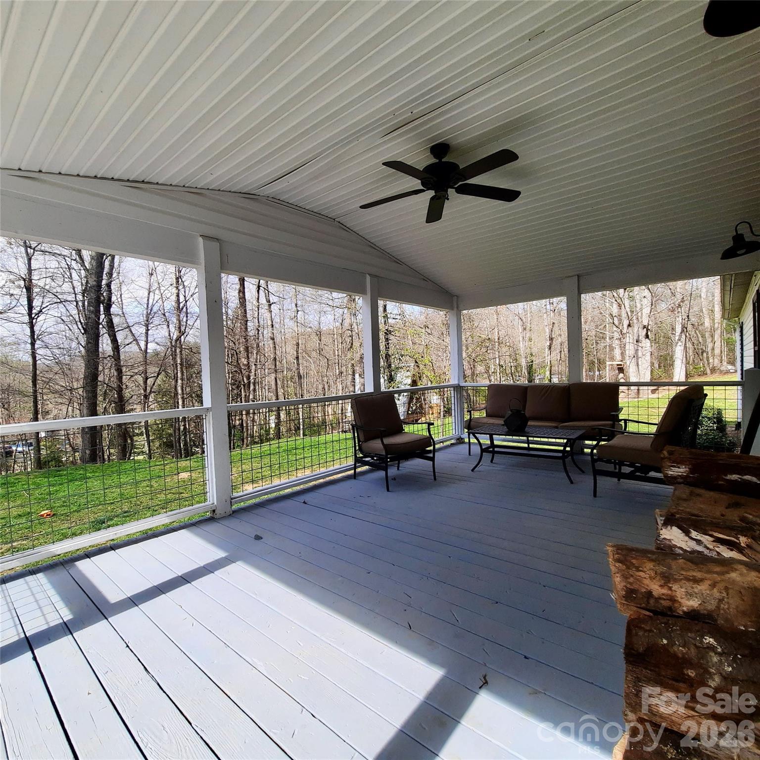 119 Grant Lane Saluda NC 28773