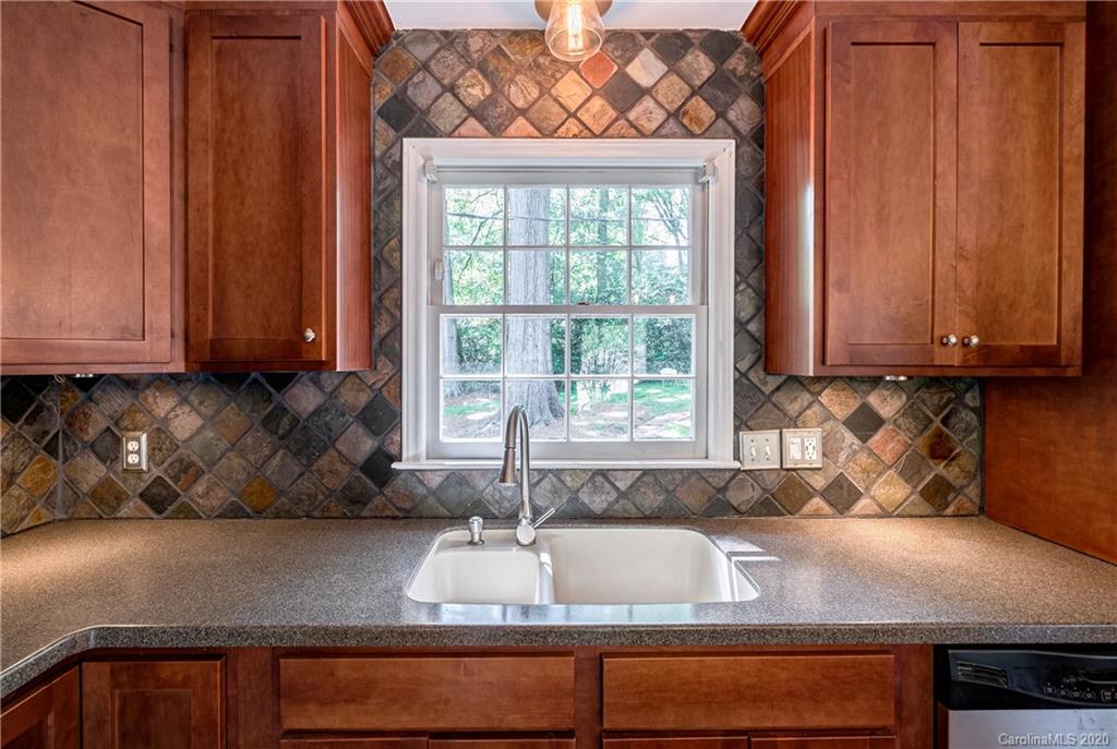 7026 Morganford Road Charlotte NC 28211