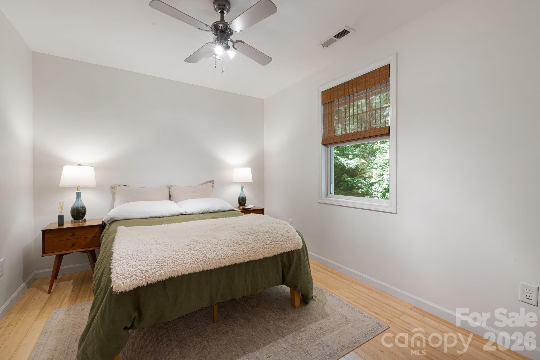 477 Governors View Road Asheville NC 28805