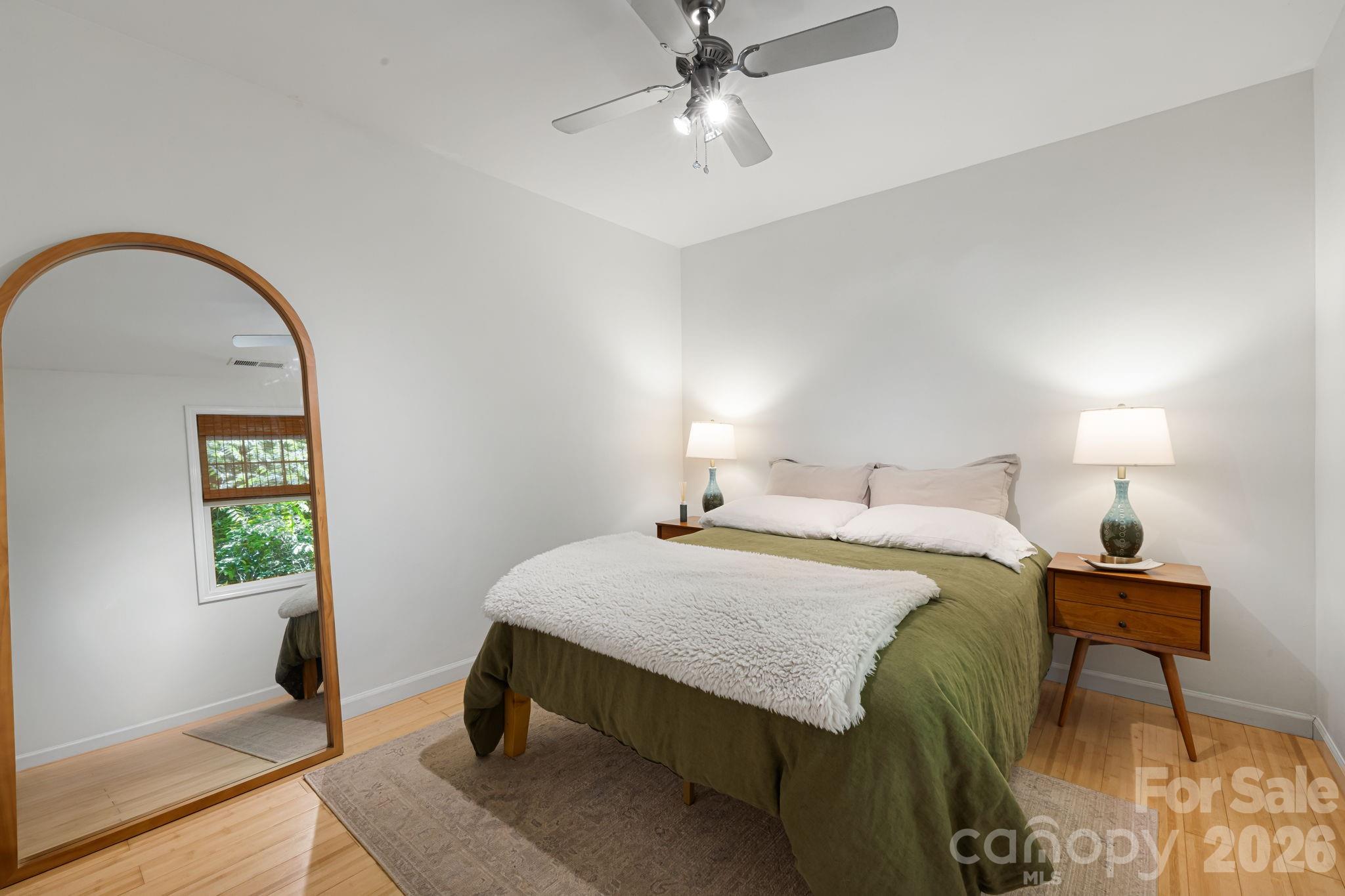 477 Governors View Road Asheville NC 28805
