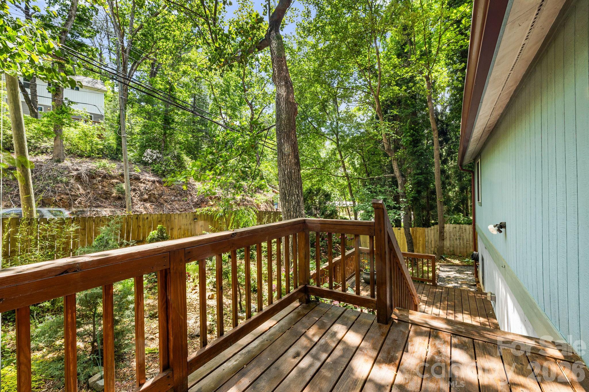 477 Governors View Road Asheville NC 28805