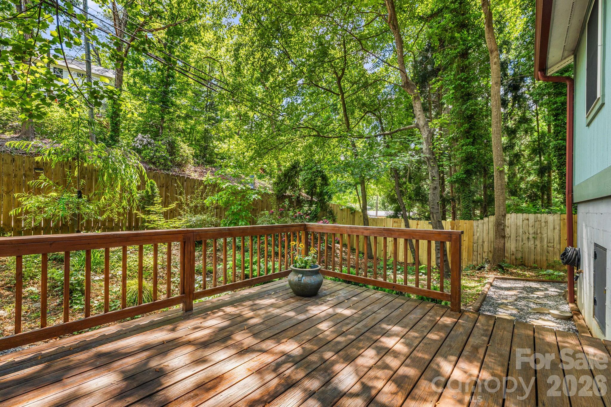 477 Governors View Road Asheville NC 28805