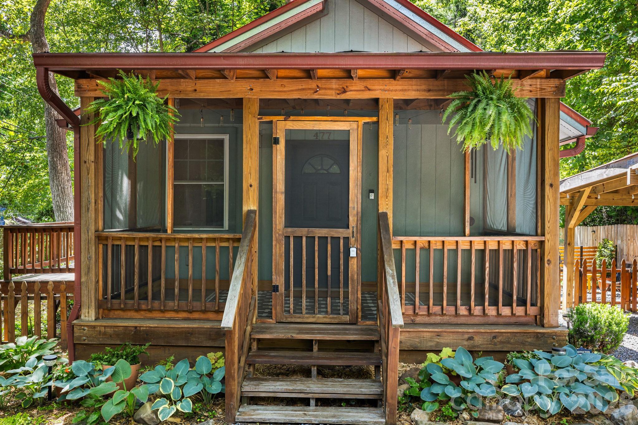 477 Governors View Road Asheville NC 28805