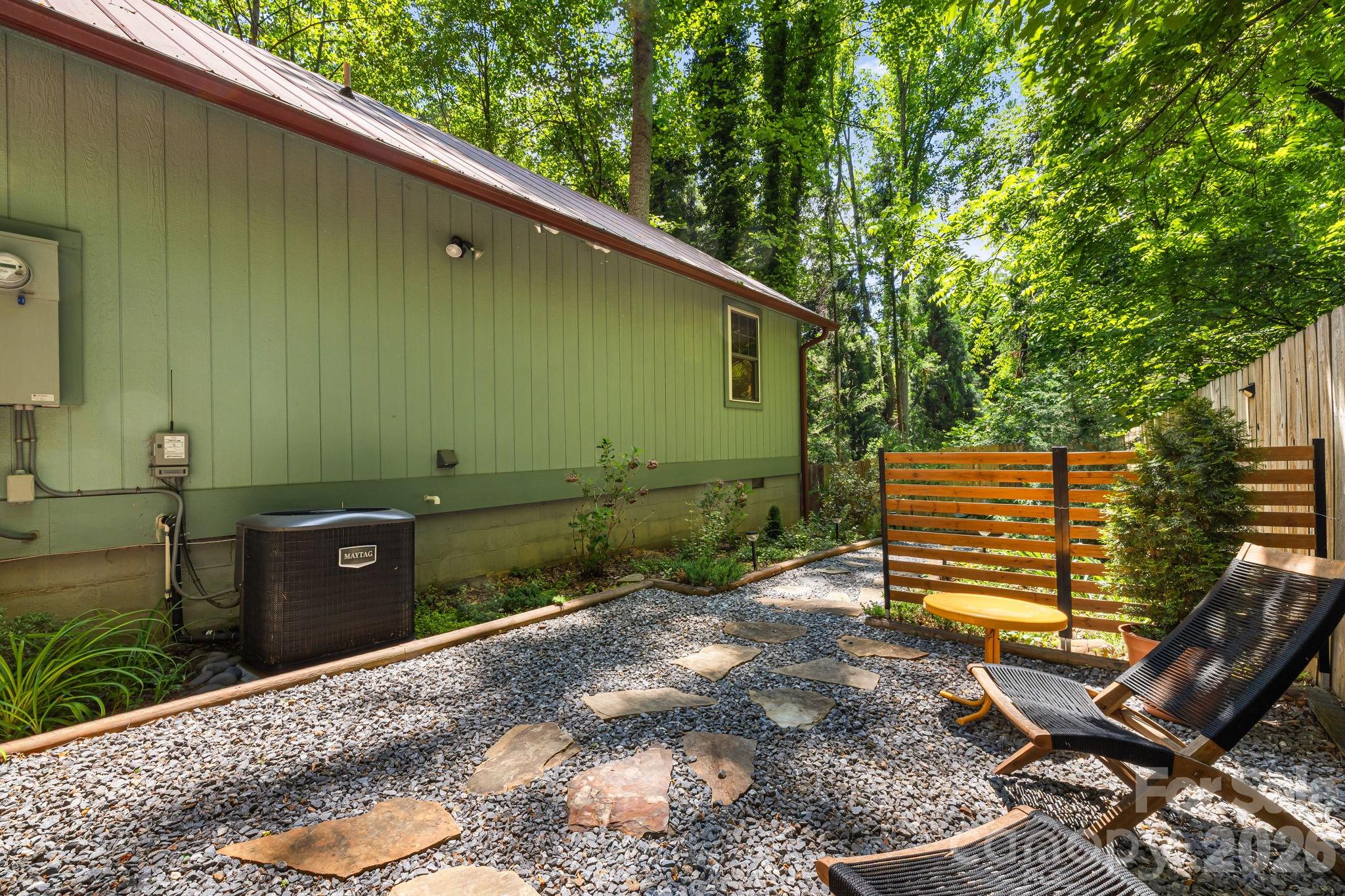 477 Governors View Road Asheville NC 28805