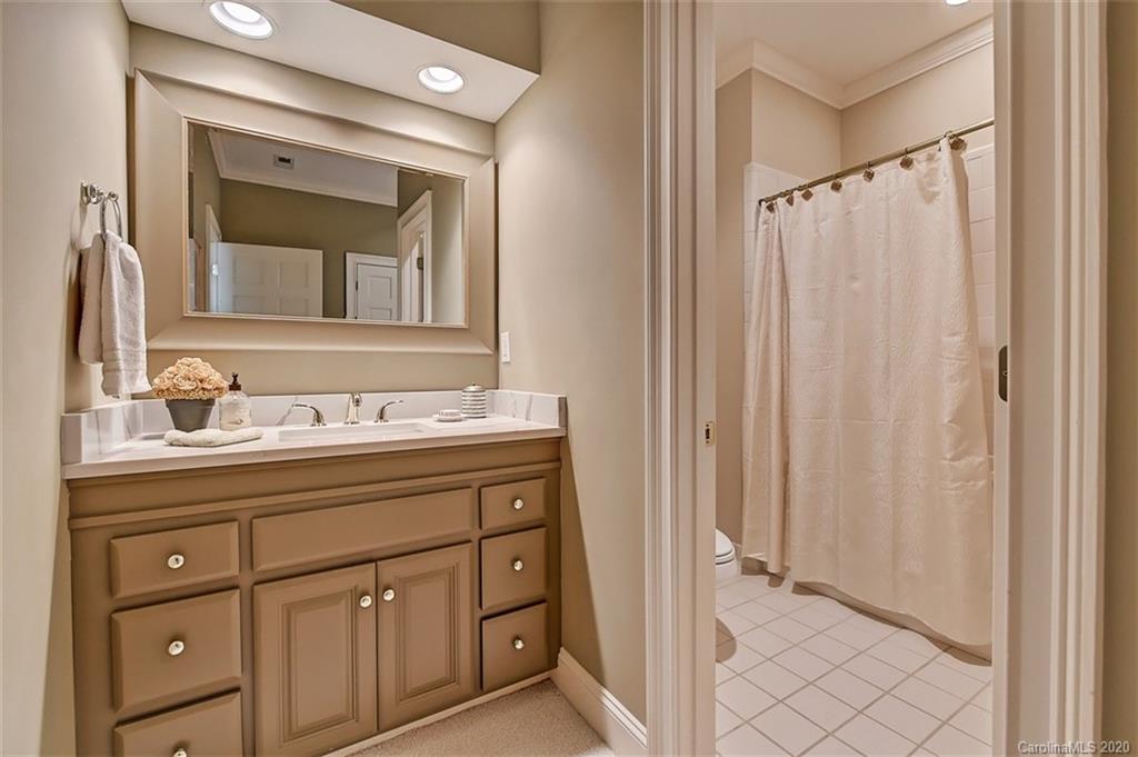 3912 Amyington Drive Charlotte NC 28226