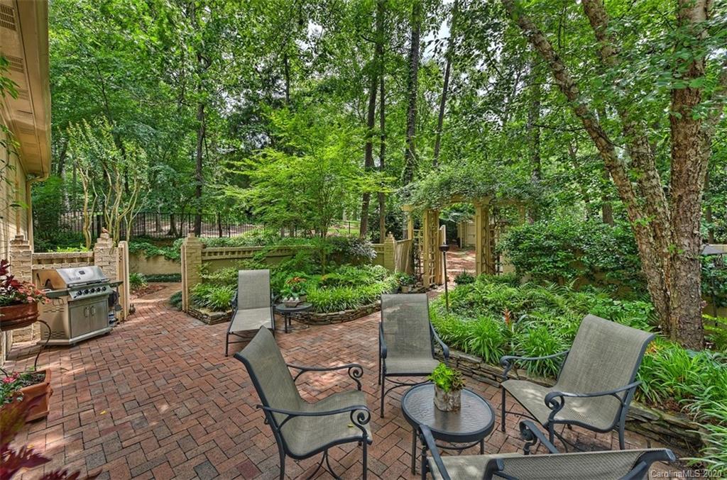 3912 Amyington Drive Charlotte NC 28226