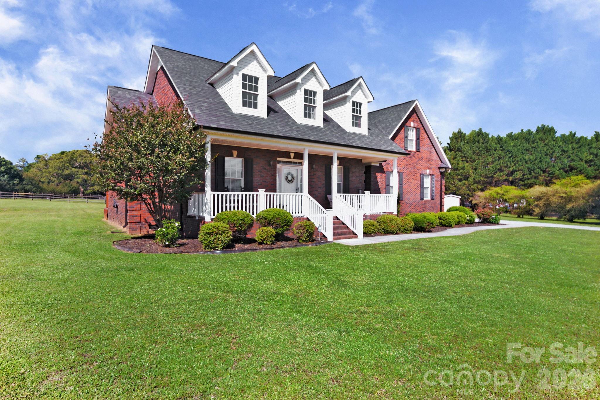 2318 Cardinal Ridge Lane Wingate NC 28174