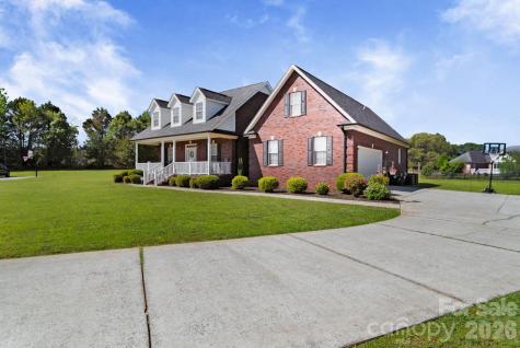 2318 Cardinal Ridge Lane Wingate NC 28174