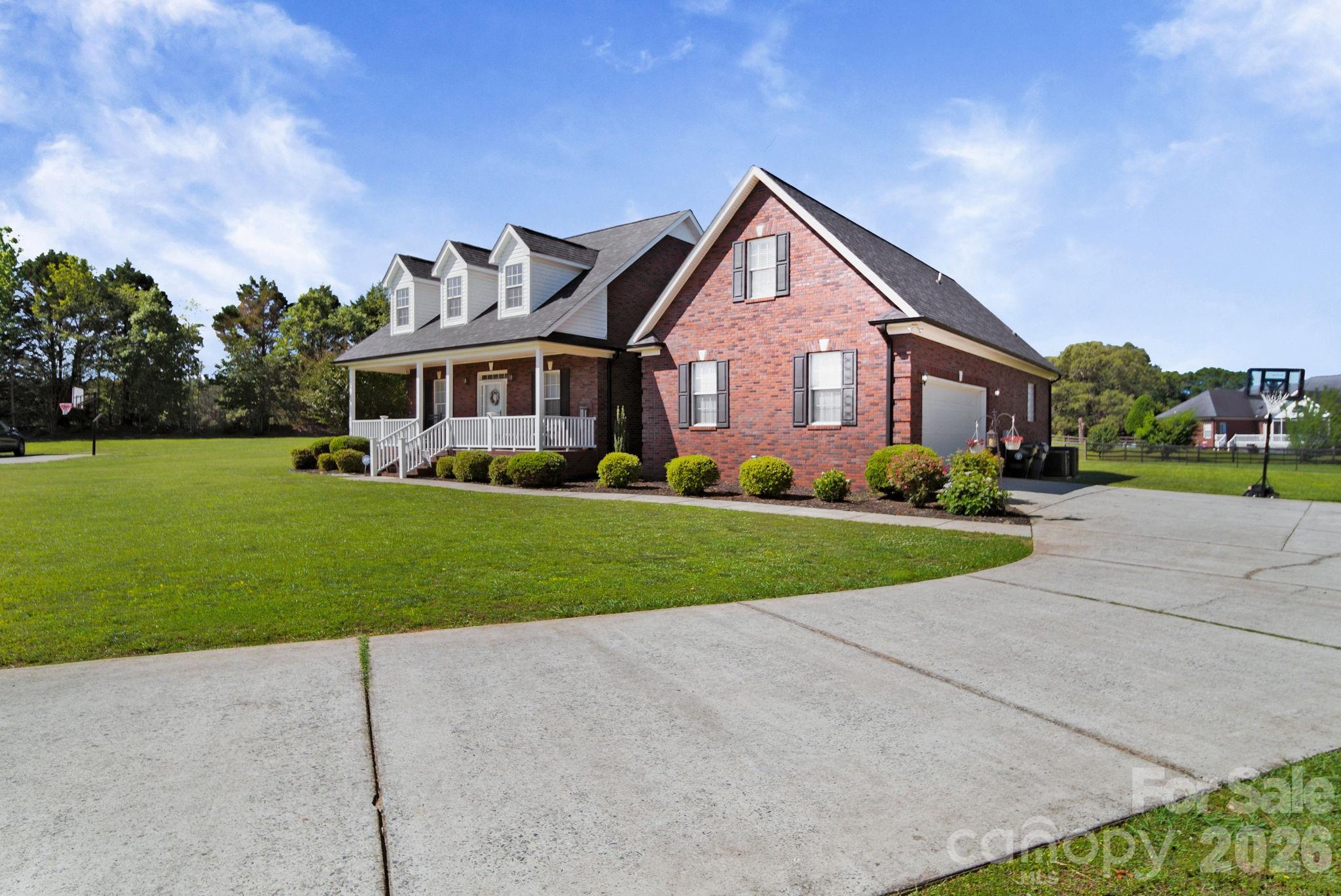 2318 Cardinal Ridge Lane Wingate NC 28174
